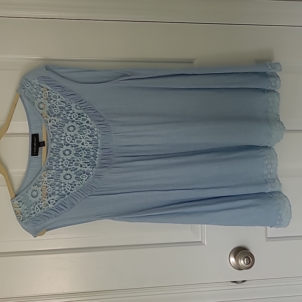 Lane Bryant Sleeveless Top. Size 14/16.